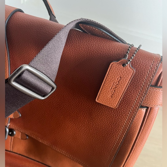 COACH Leather Portfolio Briefcase 15.5 x 12 x 4” - great condition! - Picture 4 of 12